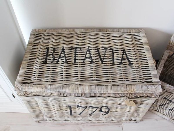 Rattantruhe Batavia aus Rattan Koboo grey in 2 Größen